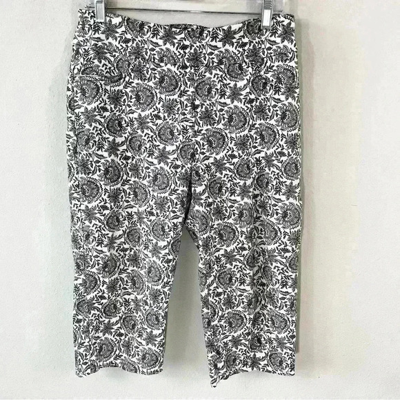 Ruby Rd petite crop pull on paisley print pants - Picture 1 of 2